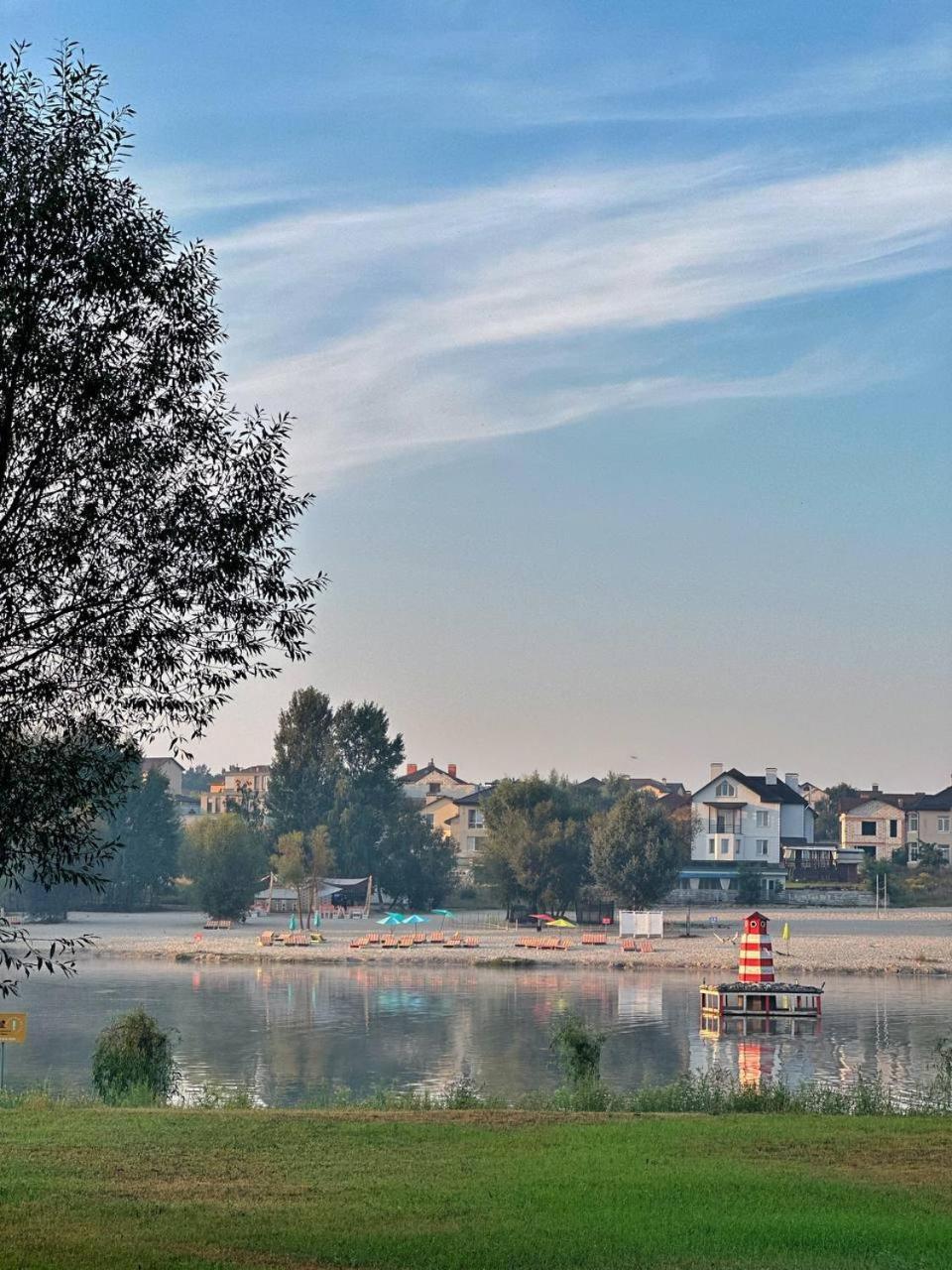 Sherwood Lake Hotel Berezovka  Dış mekan fotoğraf